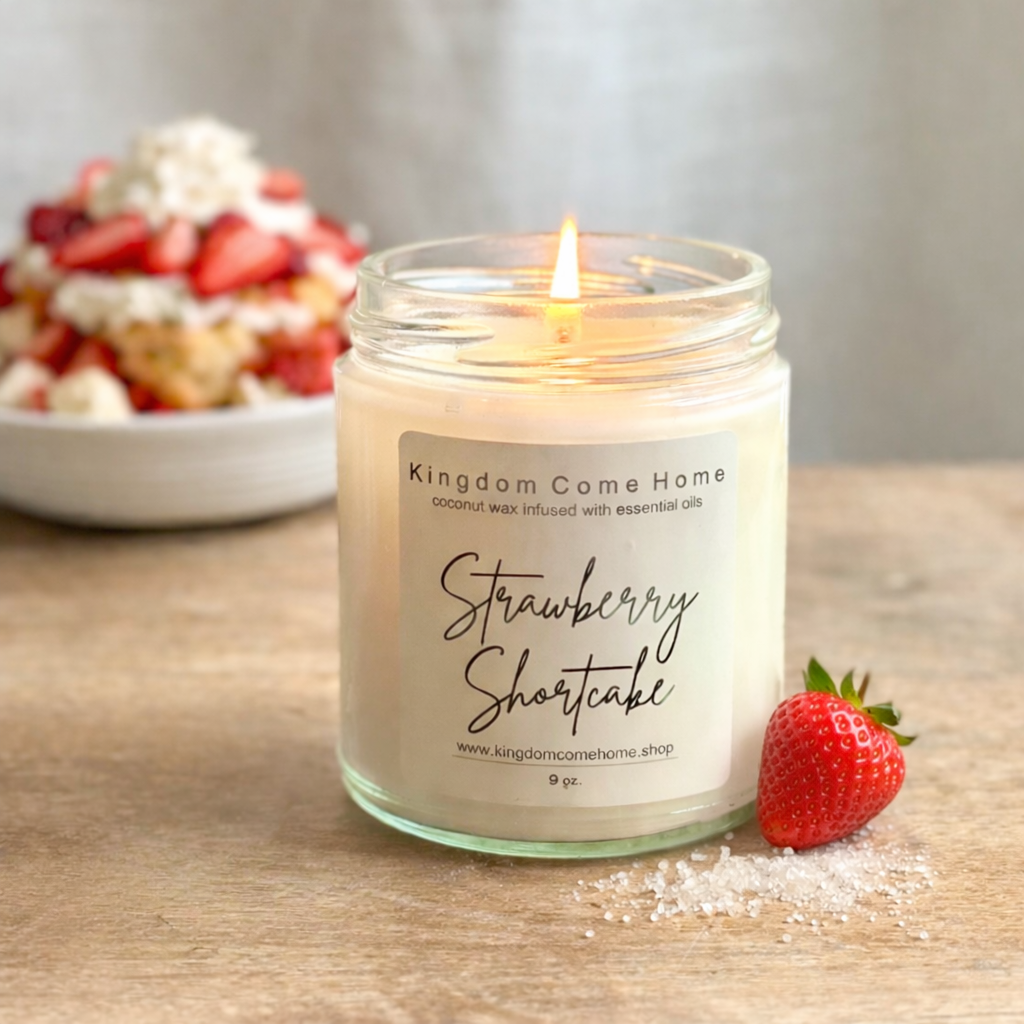 Strawberry Shortcake - The Clean Candle