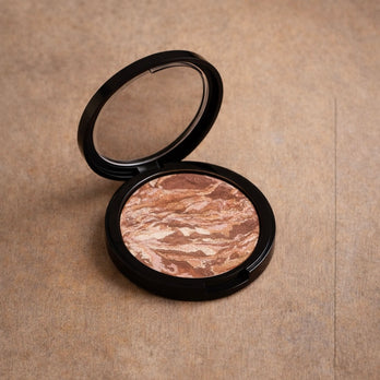 Baked Botanical Bronzer - Light